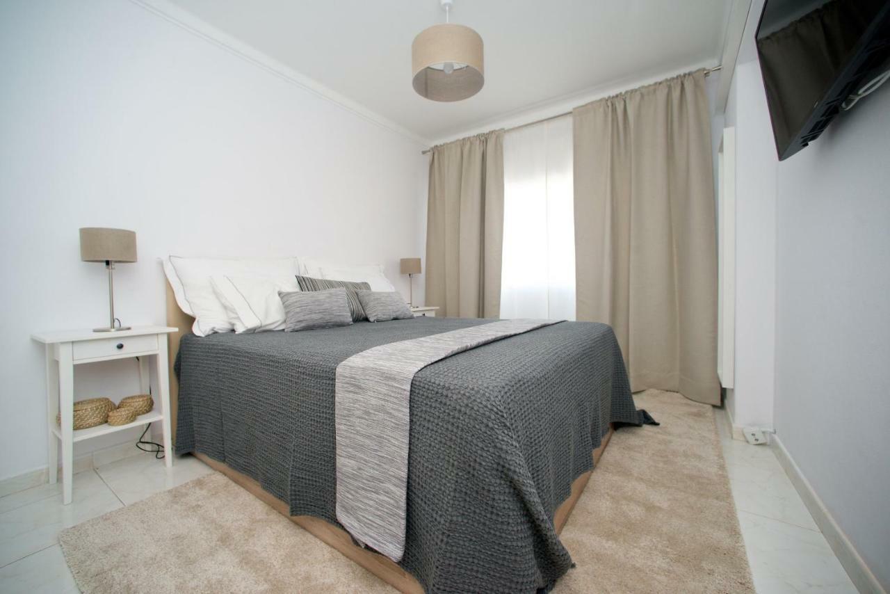 Beach 2Min Walk Apartment Portimao Exterior photo